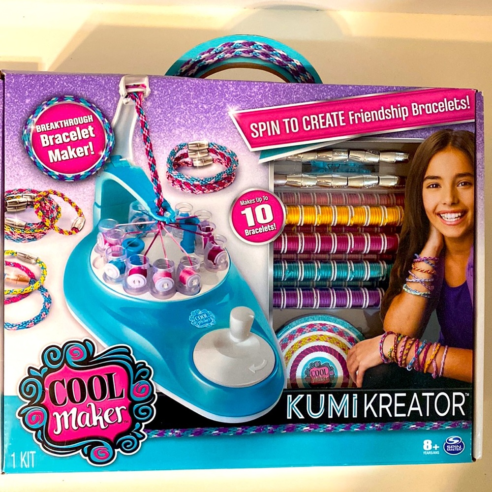 NEW! Friendship bracelet kit